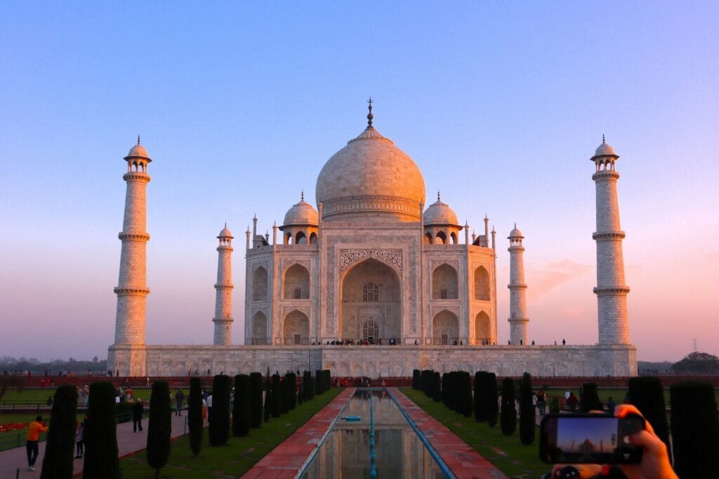 7 day India trip travel cost guide Taj Mahal sunrise