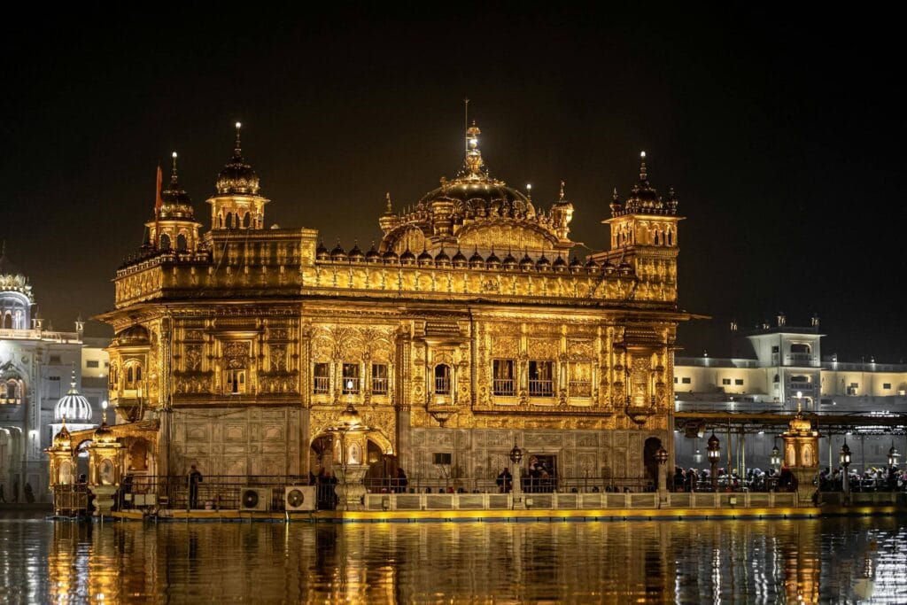 Golden Temple night reflection