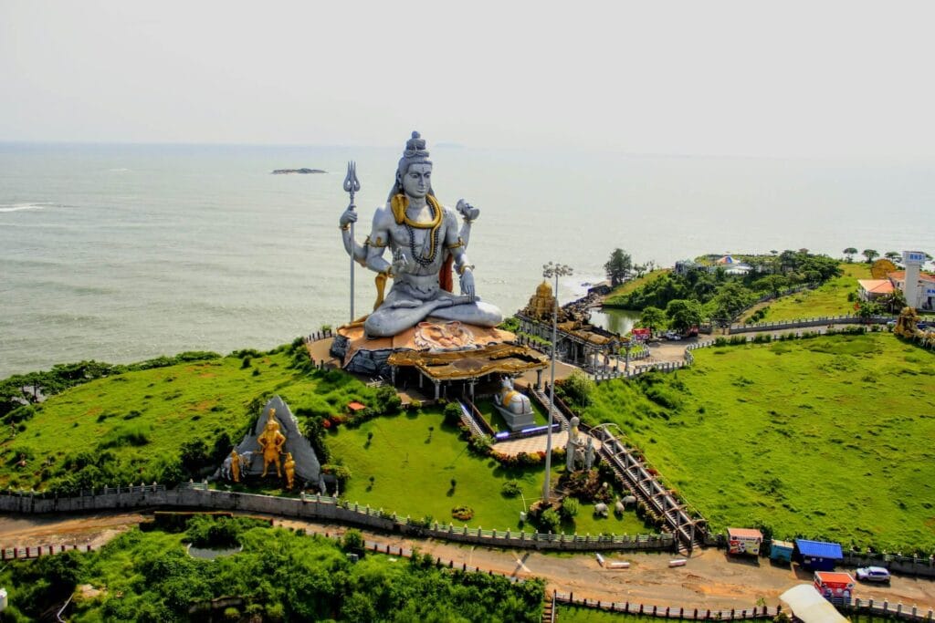 Gigantic Shiva statue overlooking Arabian Sea Murudeshwar
