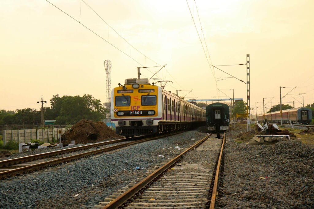 Train vs Flight in India for Travel