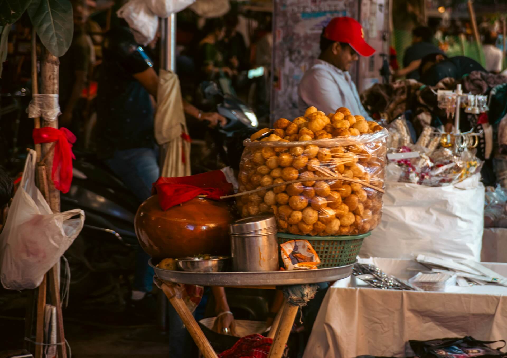 How to Avoid Food Poisoning in India